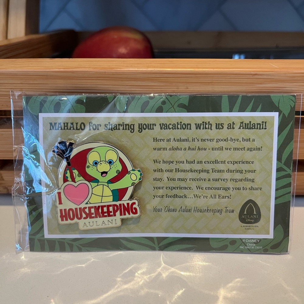Disney Aulani Housekeeping Souvenir Pin